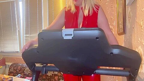 Workout Multiple Pee And Quick Bathroom Masturbation