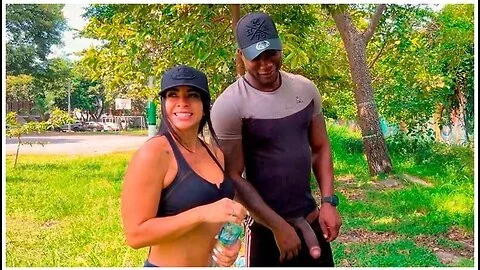 Silvana Lee In Coach Shows His Huge Black Cock In The Park To Busty Xander Black