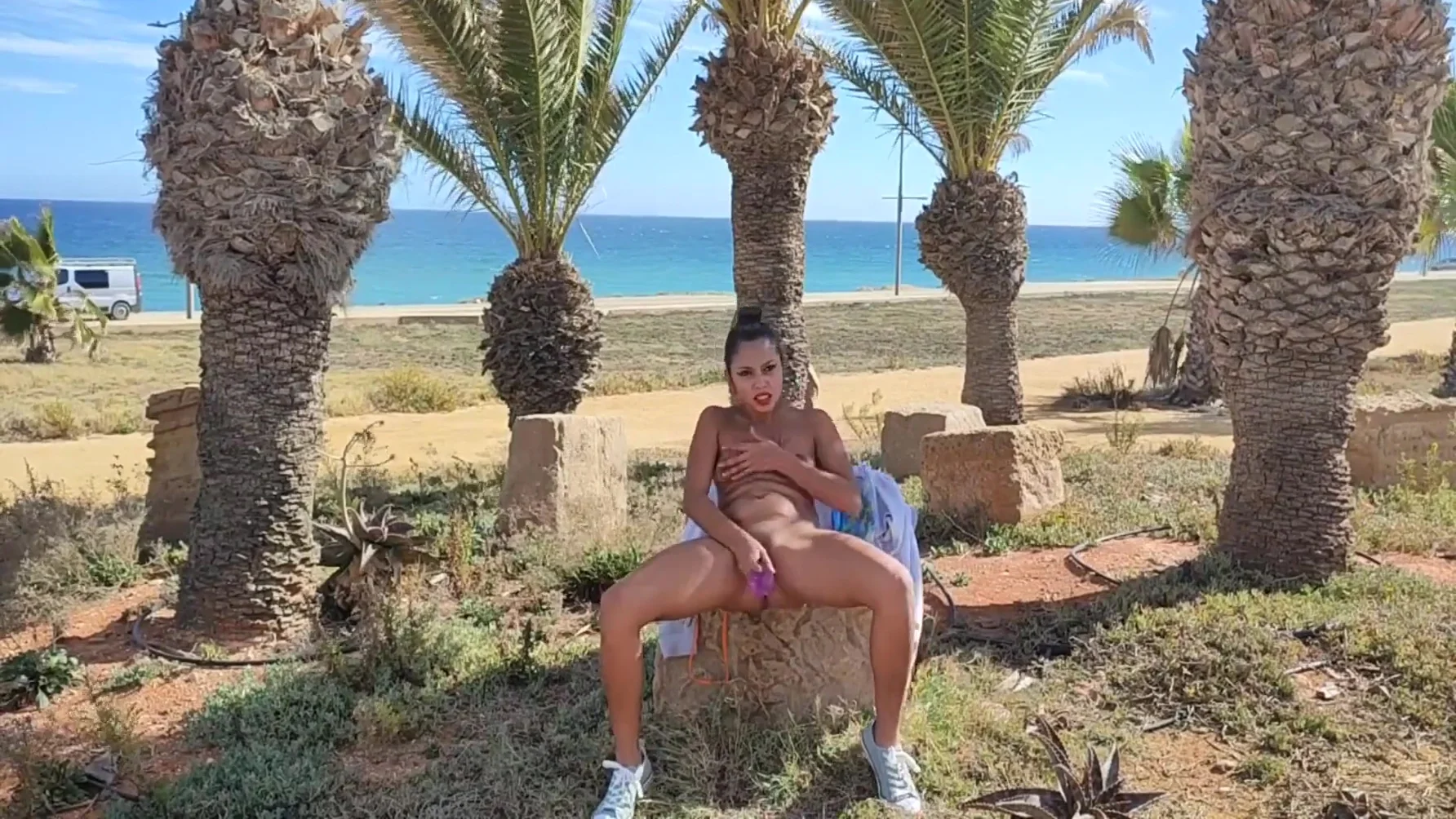 Latina Naked Slut In Front Of The Beach Playing With My Pussy