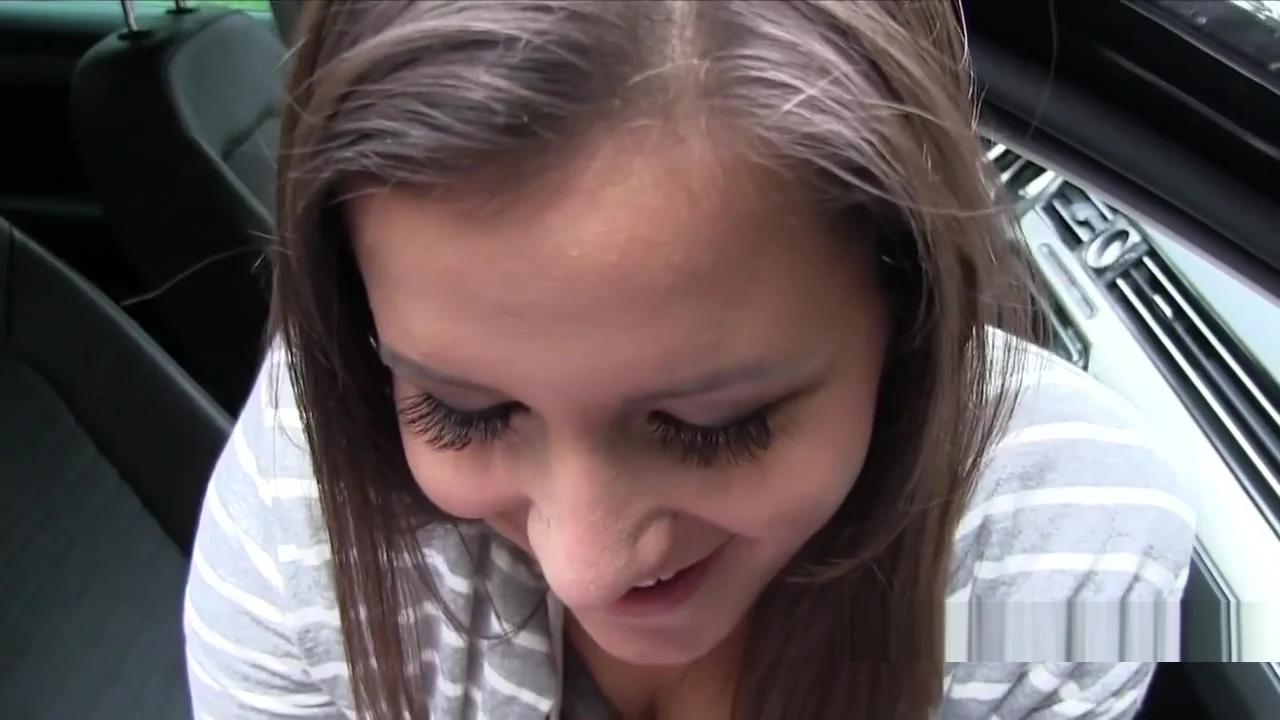 Fake agent bangs naive babe in his car in public