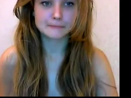 Pretty cute teen showing tits