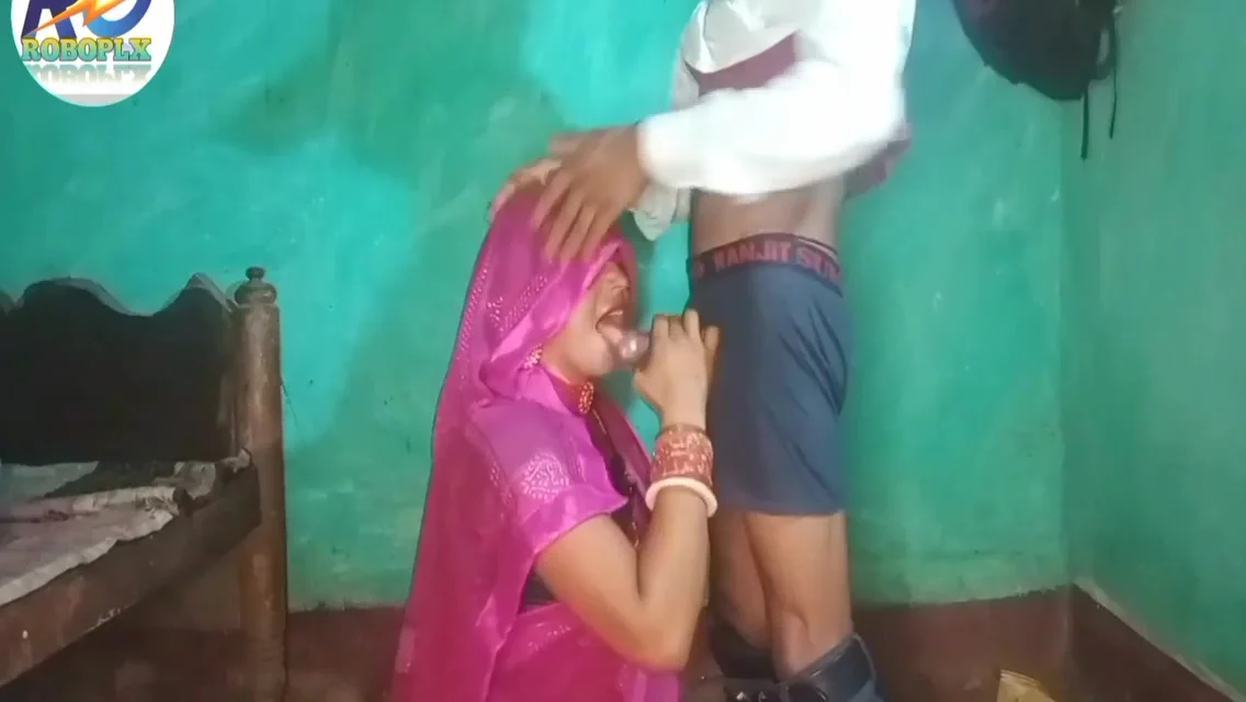 1 Step Mother And Step son Sex Video Step Mother Was Getting Ready To Go To The Market Got A Chance To Fuck In Hindi Clear Voice 14 Min With Sexy Latina Xx And Dogg The Booty Hunter