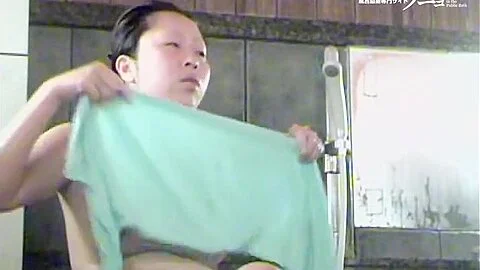 Enjoying Nude Bodies Of Hot Showering Japanese Girls Dvd