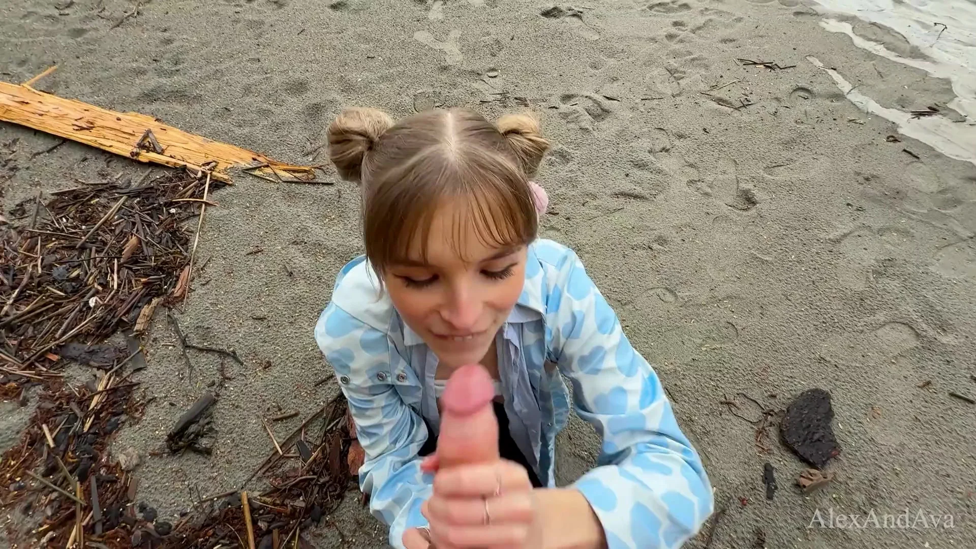 Pov: Ava Archer Sucks Your Cock Outdoors On A Public Beach - Facial Cumshot 4k