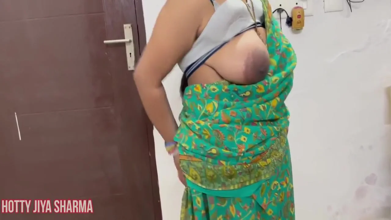 When Step Sister Caught His Step Brother Naked, Then Step Sister Hard Fuck By Her Step Brother. 12 Min