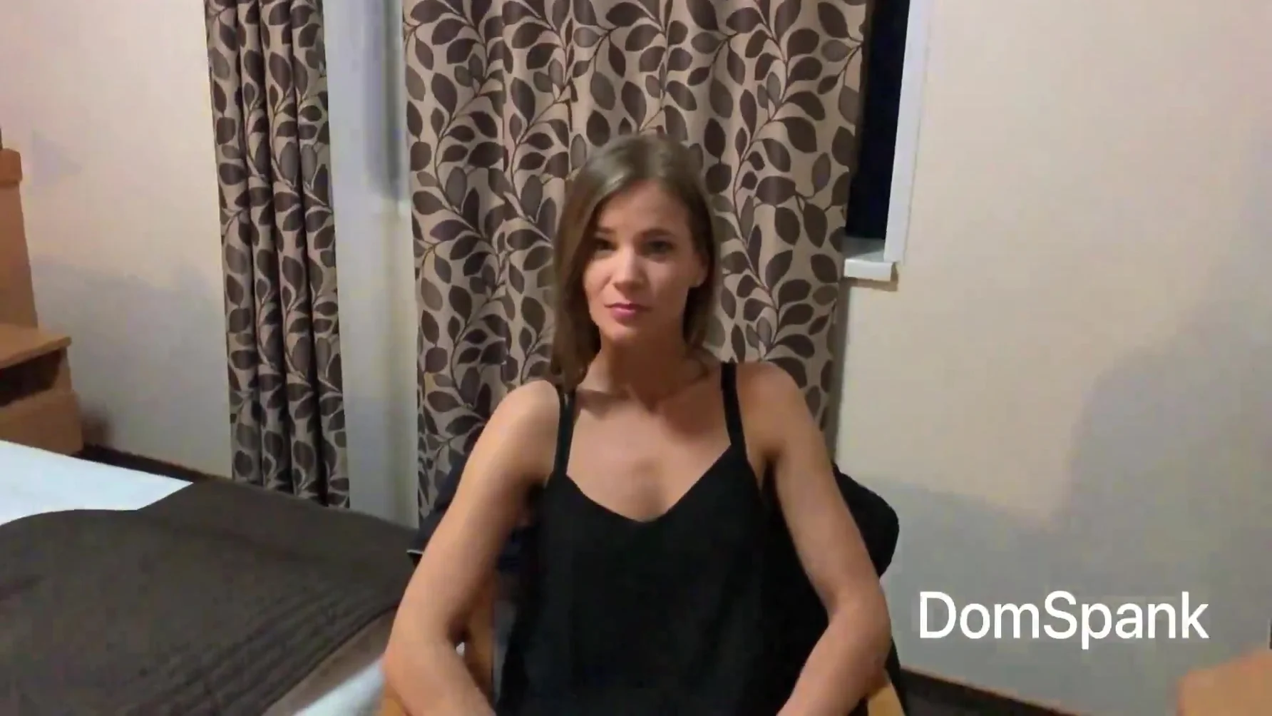 Cite Czech Girl Sarah Comes To Meet Me For An Audition And We Have A Very Passionate Sex