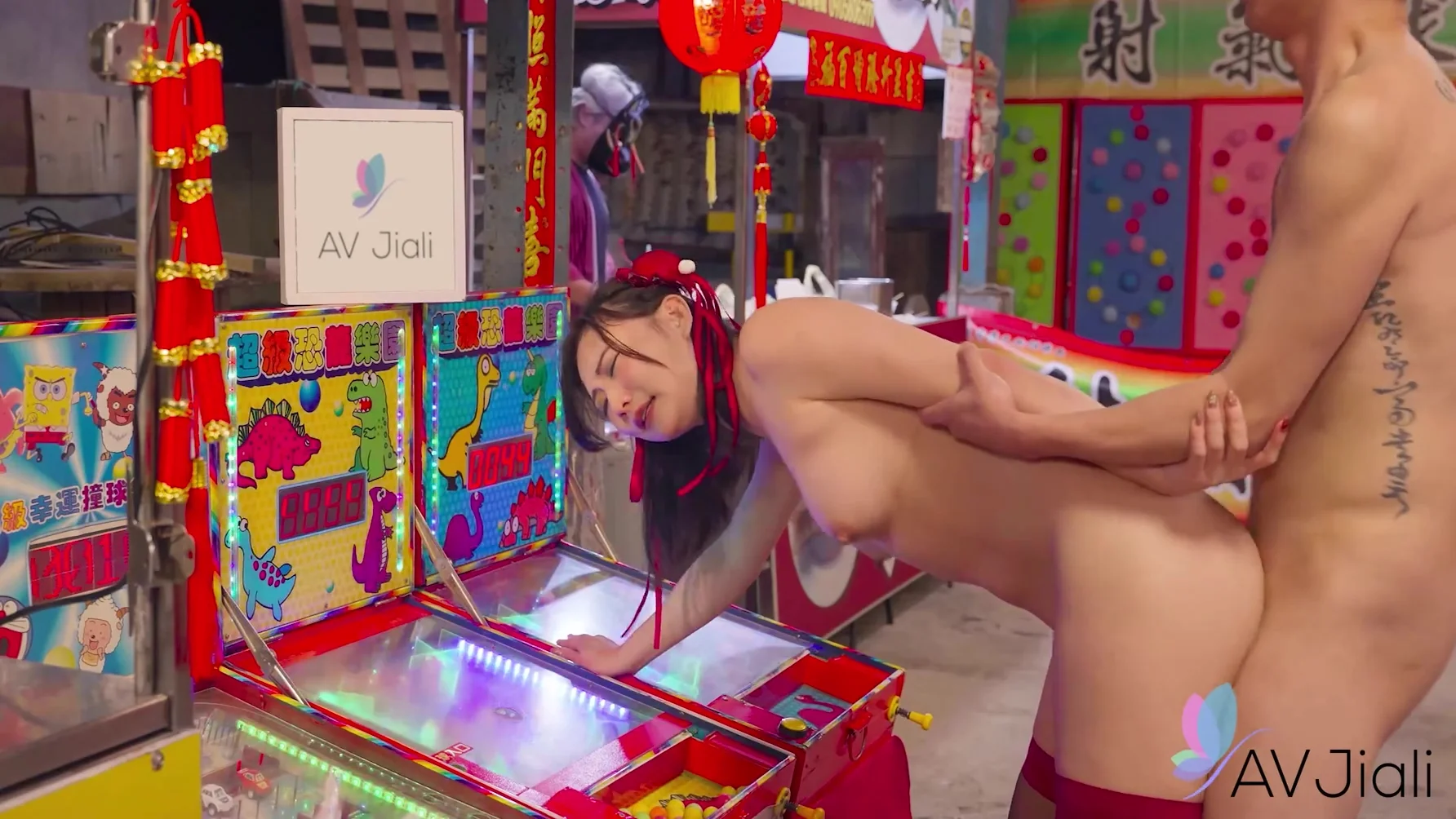 Chinese Girl Mio Sucks Cock And Enjoys Fucking