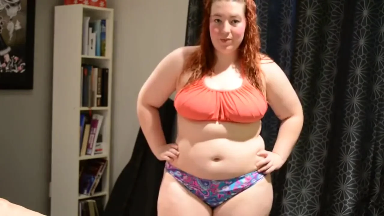 Sexy BBW Trying On Bikini & Talking