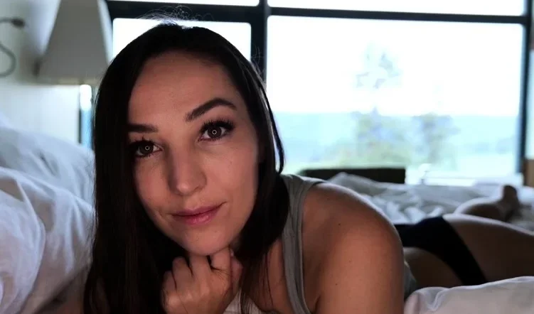 Orenda ASMR - Cuddling with Your Girlfriend - Erotic ASMR