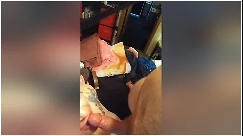 Pierced Kitty Dick Shamed This Fucker While She Sucked His Tiny Little Cock Off