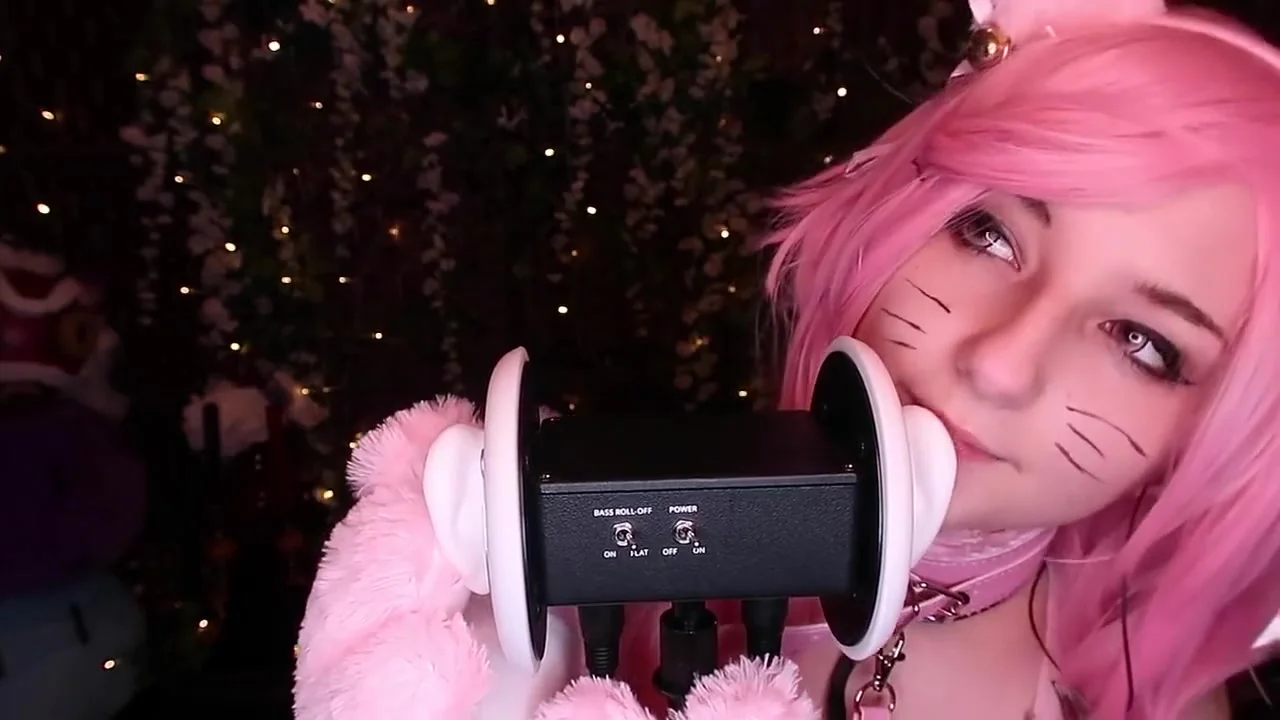 AftynRose ASMR - Sexy Kitty Licking