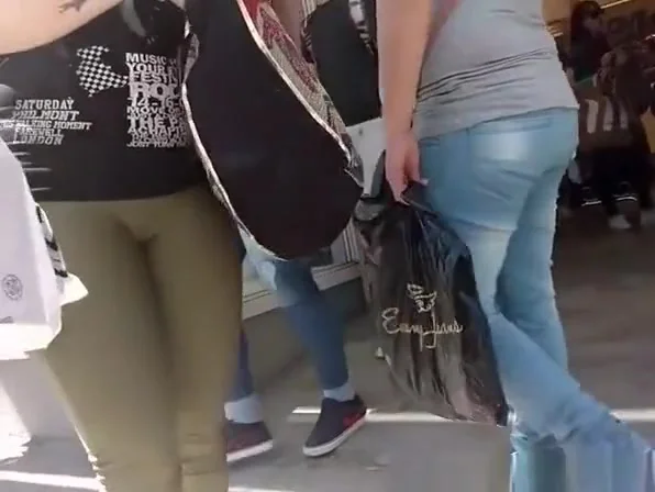 Chubby mature fat cameltoe