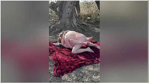 Horny Couple Risks Getting Caught Having Sex In Public Park