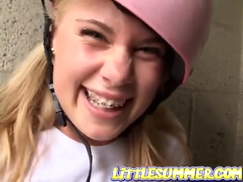 Cute blonde teen 18+ enjoys solo pleasure