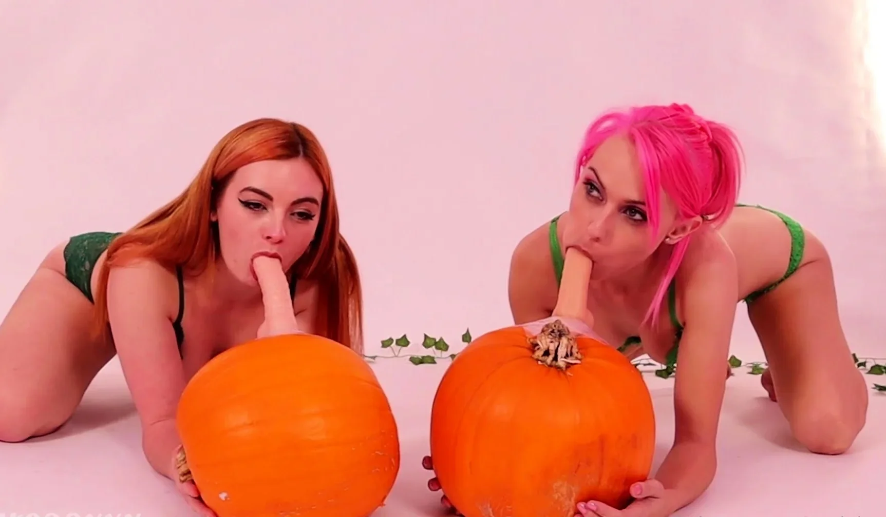 Ass babes get toys double dildo strapon cock part5