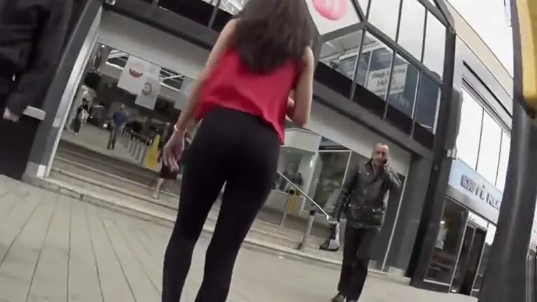 World class amateur ass in black spandex