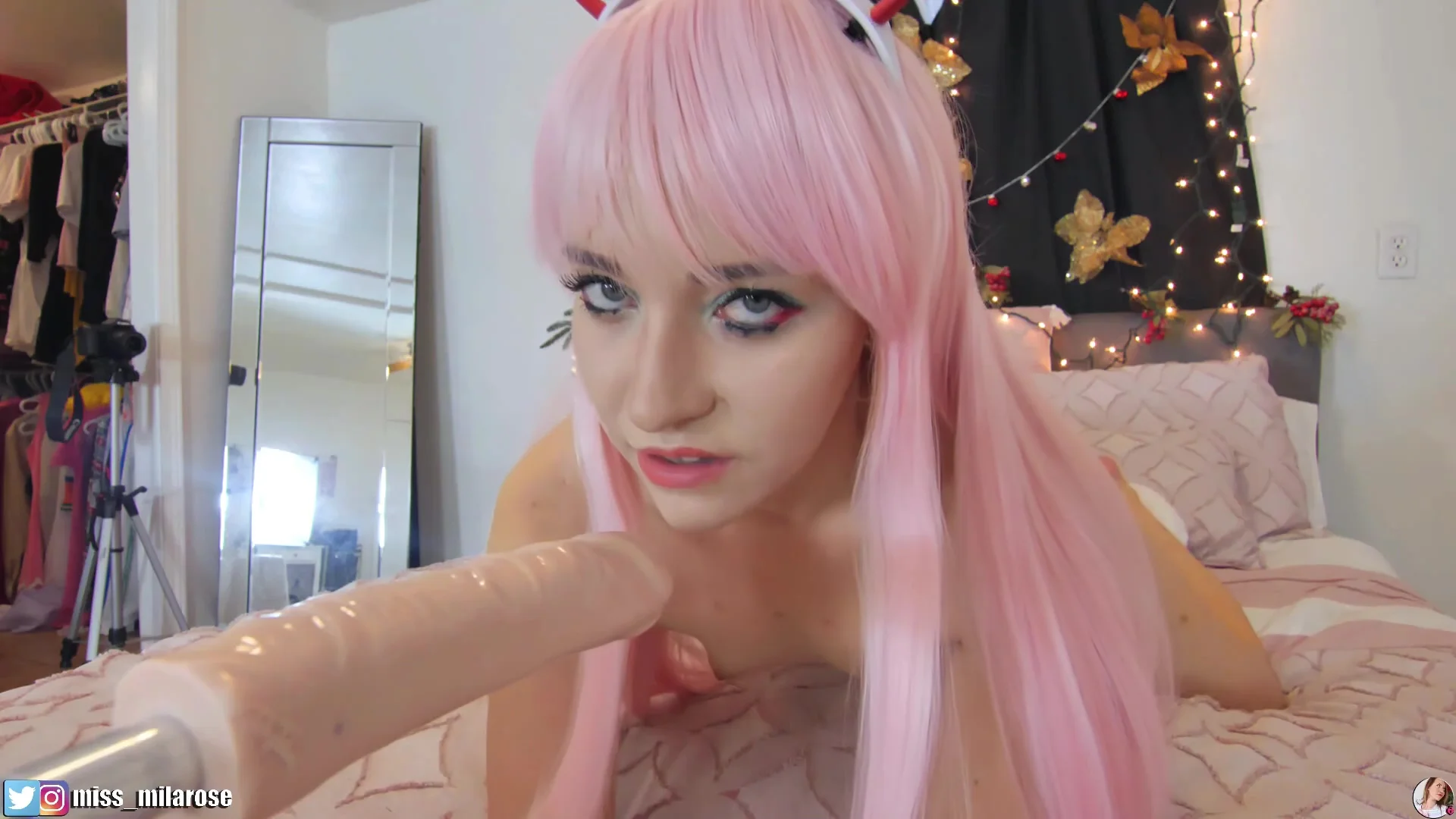 Zero Two Gets A Holiday Creampie (darling In The Franxx