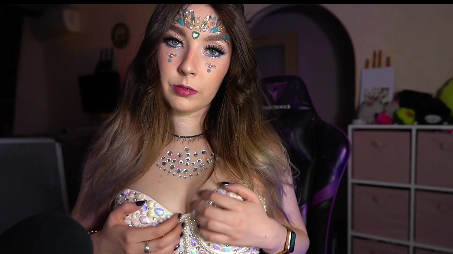 Asmr I Touch My Body