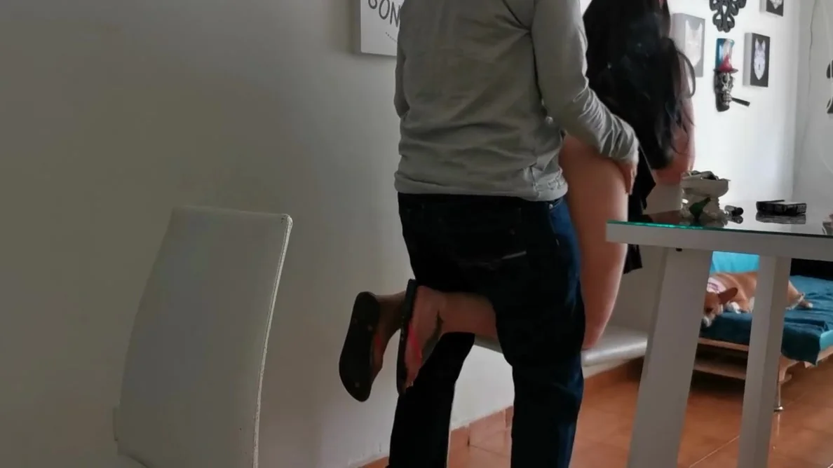 Latin Single Step mom Twerks And Rubs Cock For Rent Money