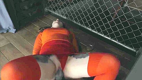 Bettie Bondage In Velma And The Martian