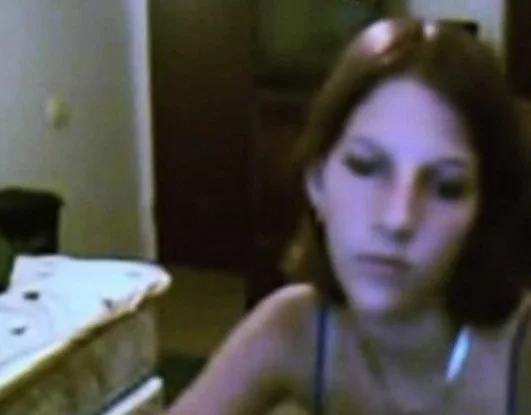 Redhead girl shaves her pussy