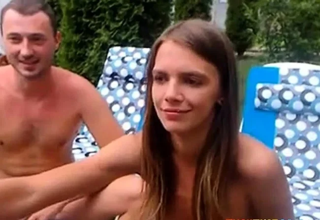 Romanian Adult Webcam Outdoors