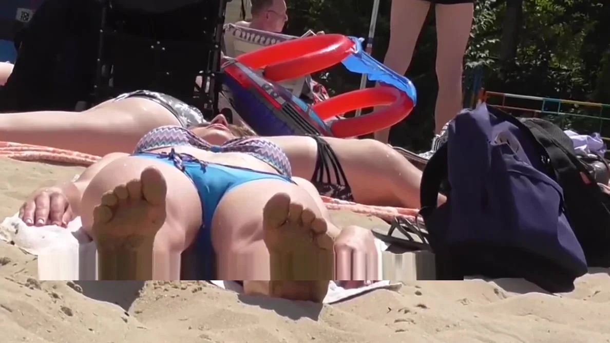 teen 18+ girl pussy lips. Wet panties. Ukraine beach