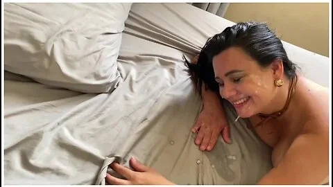 Hot Stepmother Wakes Up Stepson With A Blowjob To Fuck And Cum On His Face