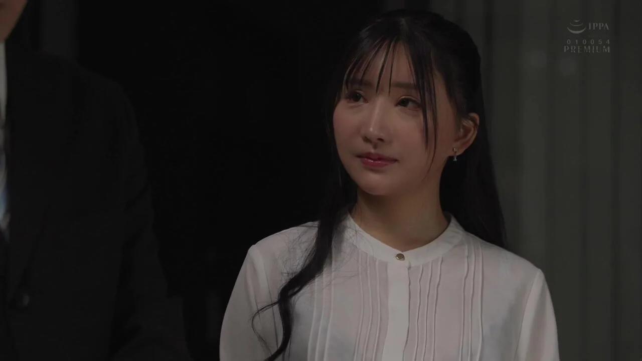 FMKG111 Cuuuuuuty Asian cool BABE