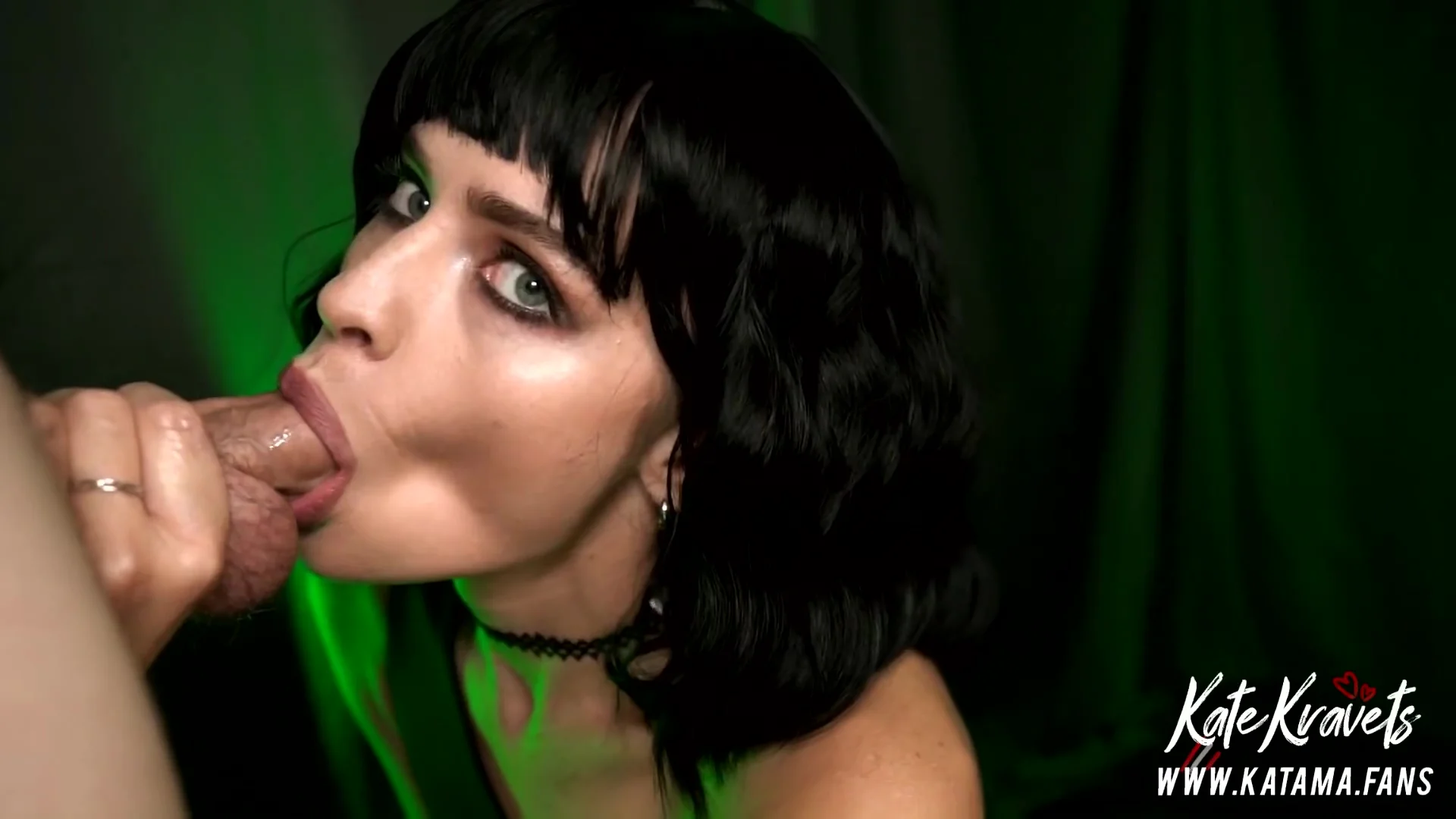 She Came For Me To Fuck Her In The Matrix - Cum Facial - Katekravets