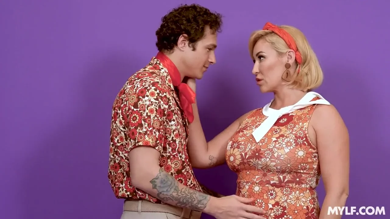 Ryan Keely - The Busty Bunch (filmed In Front Of A Live Horny Audience)
