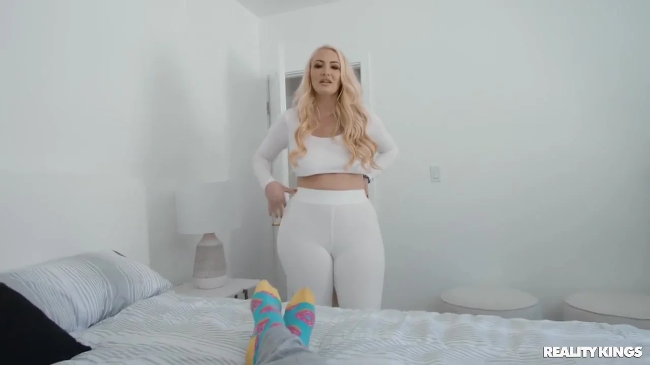 Appetizing Blonde Milf Amazing Sex Video