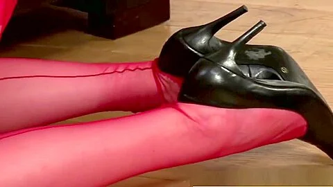 austrian student 18+ peeping tom threesome