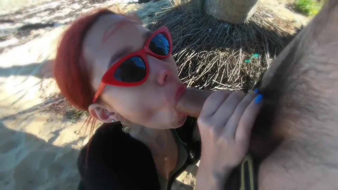 He cums fast in her tight pussy at the beach