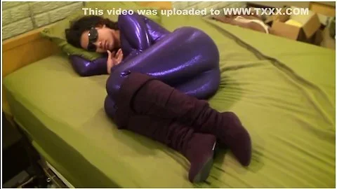 Sahrye got tied up while and a stranger got to play with her pussy