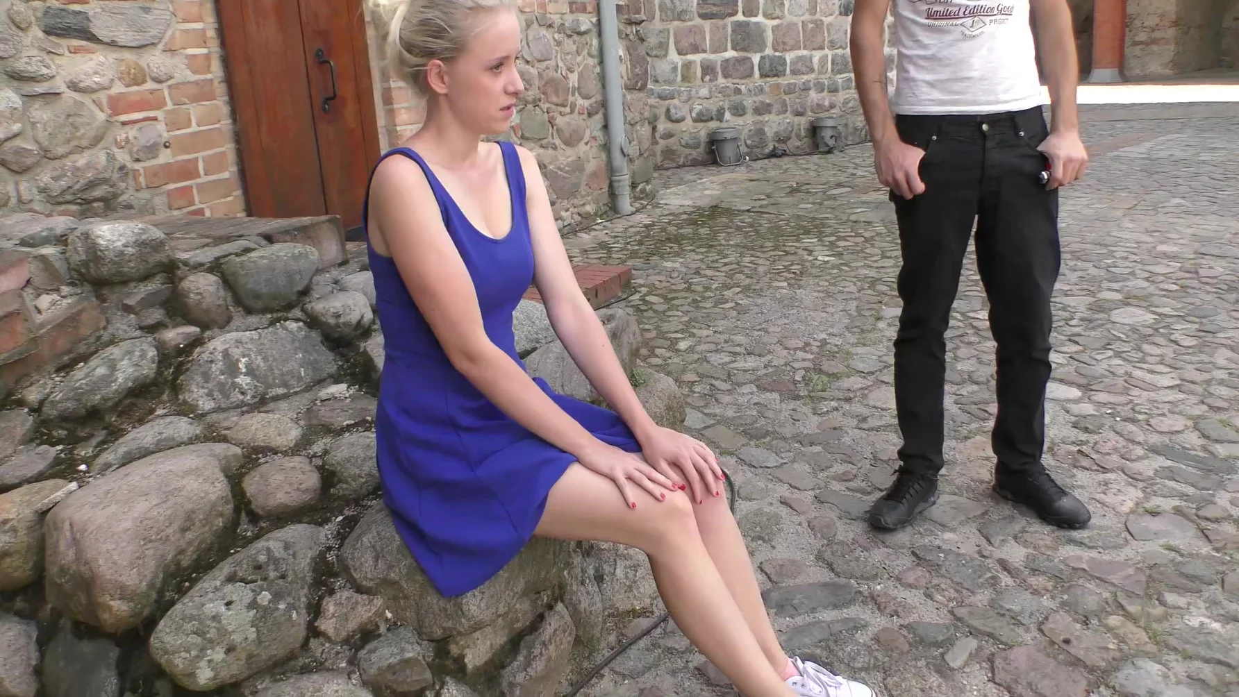 Ass Titts And Anna Mai - Ferngesteuert! Public Mit Vibroei Zum Orgasmus! Teen, 18, Flash, Pussy