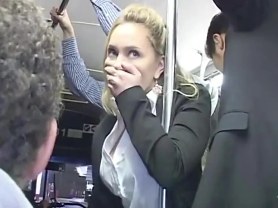 Blondie On the bus