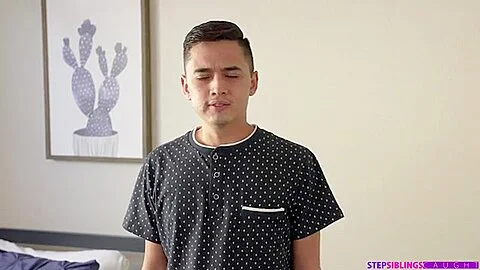 My Stepbrother Played Me - S19:E8 - Stepsiblingscaught