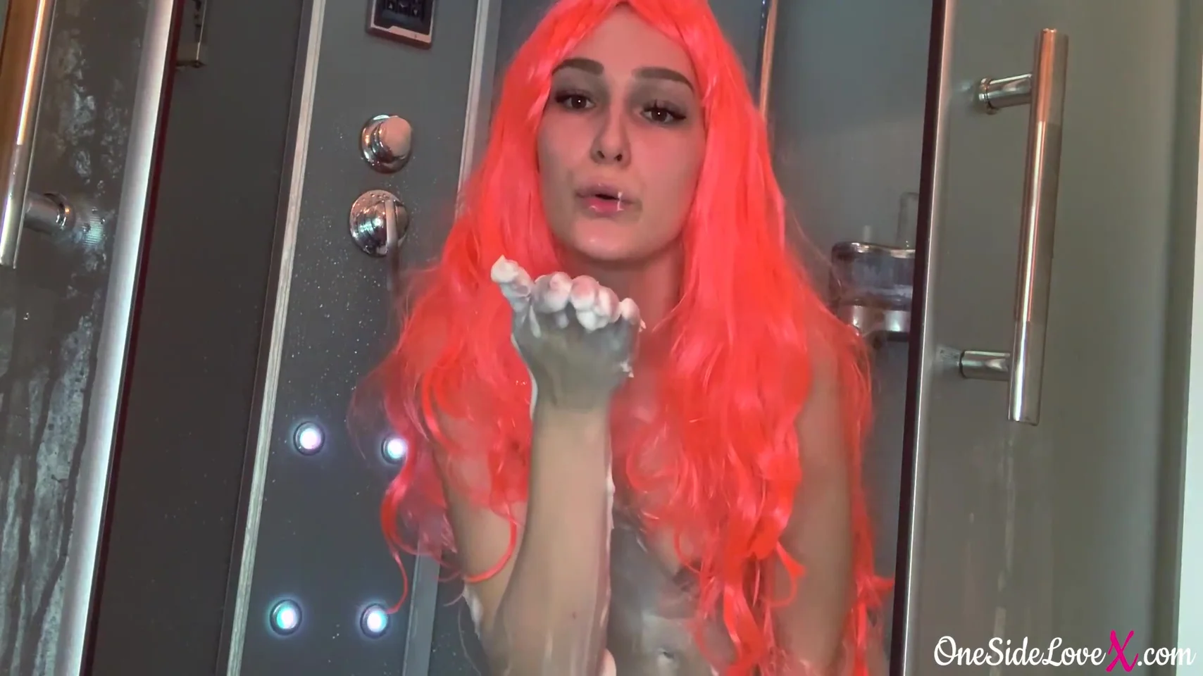 Mermaid Washes In The Shower And Masturbate Pussy 5 Min