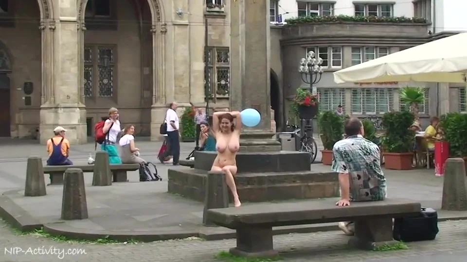 Big Tits Anja Outdoor Public
