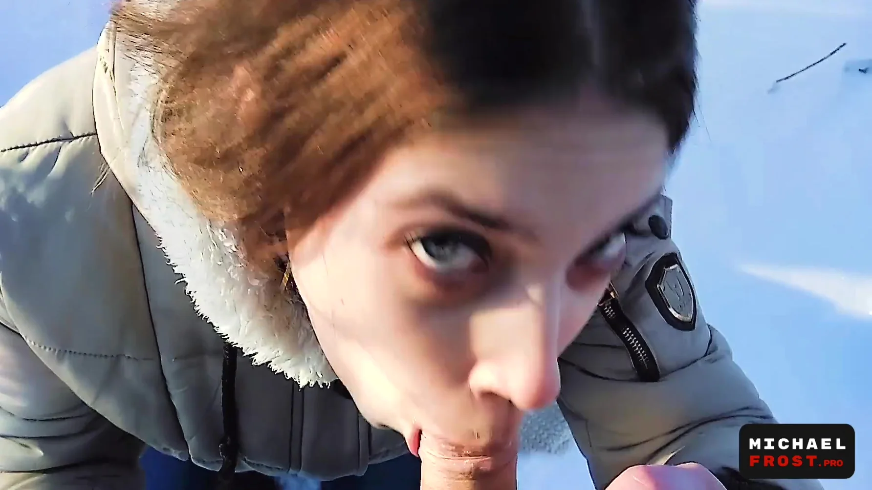 Stranger Girl Gives Extreme Blowjob In Public Park
