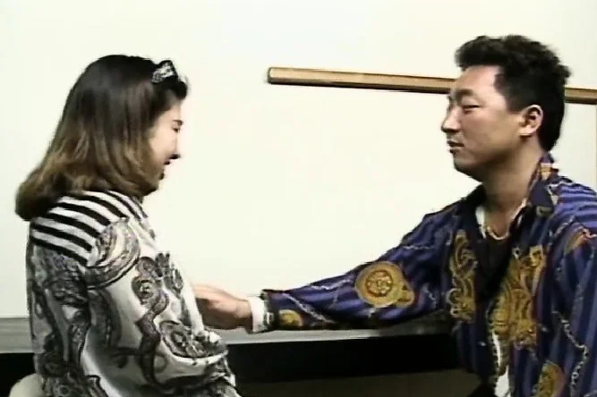 Horny Japanese hunk gets to stick his dick into a lovely amateur