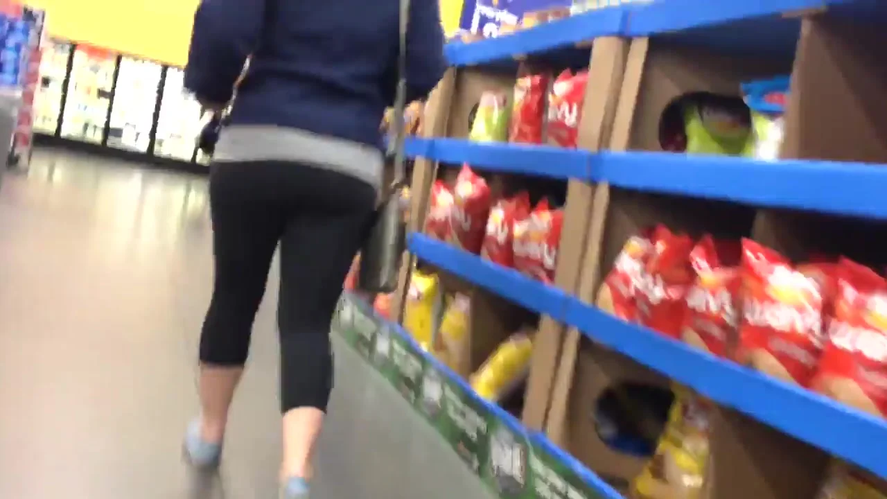 Hotties in Leggings - Candid teens 18+ Hot ass yoga pants tights