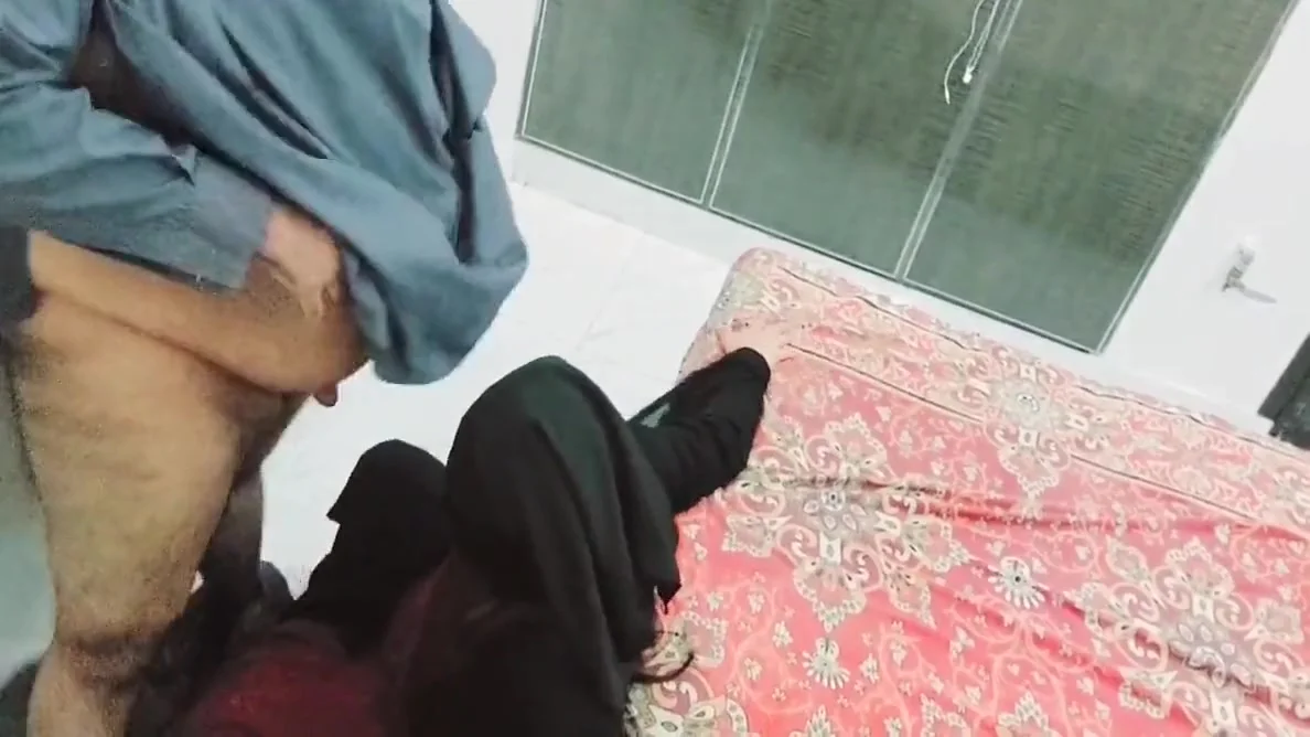 Pakistani Hijab Girl Anal Fucked With Her Hindi Audio