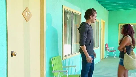 Alektra Blue and her friends having a group sex