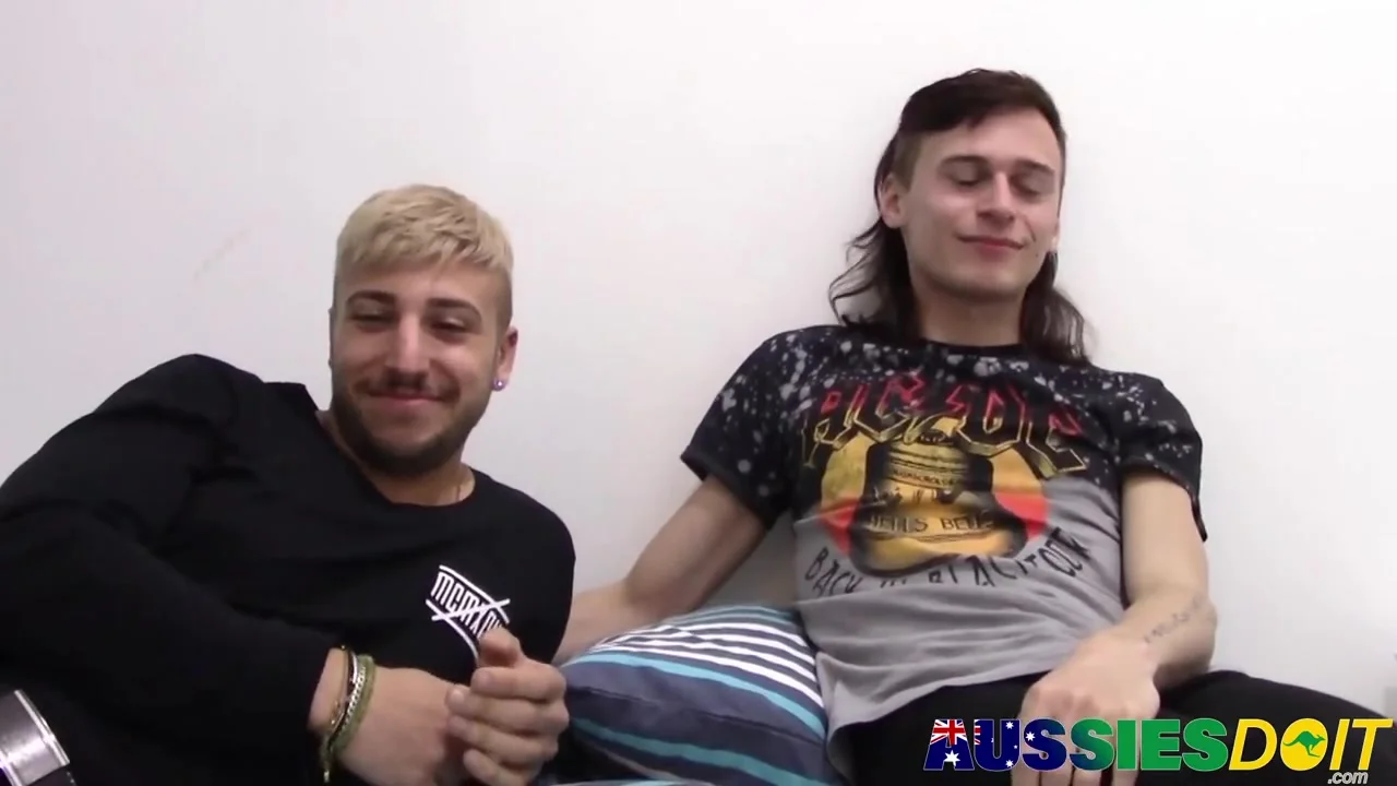 Tattooed Kandy Takes Jamie Hard Dick After Sloppy Blowjob