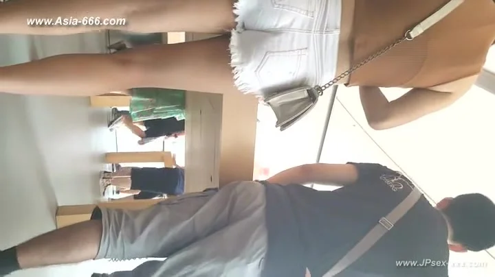 peeping chinese amateur upskirt.2