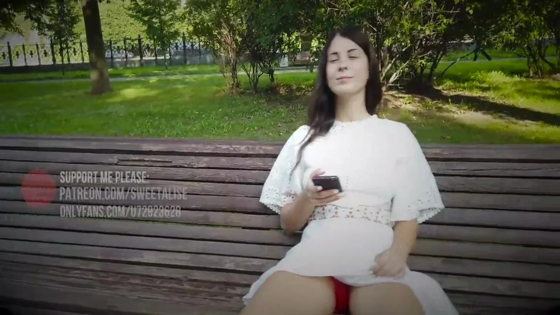 Public Upskirt Flashing No Panties 9 Min