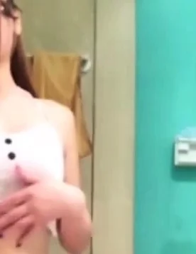 Asian sexy GF chinese webcam tease