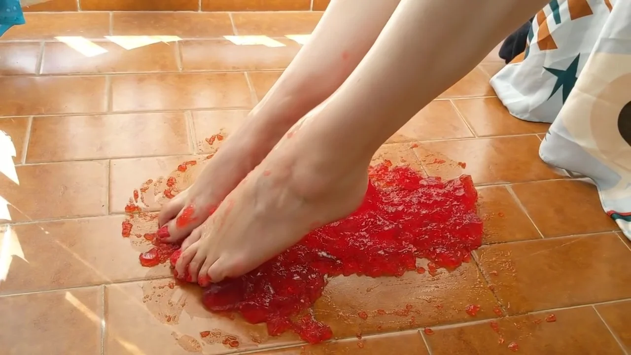 LEG & FOOT SHOW with JELLO + CUM + KNEE SOCKS
